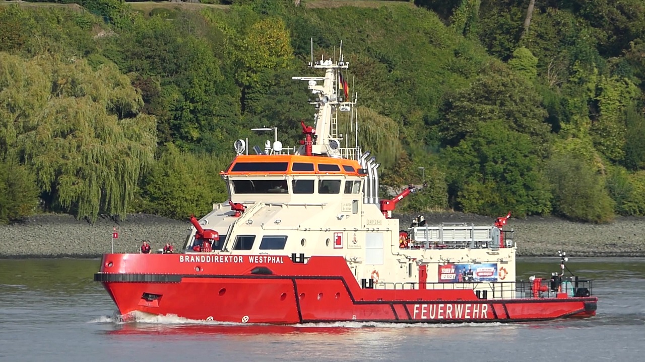 Feuerlöschboot Branddirektor Westphal Feuerlöschboot Branddirektor Westphal
