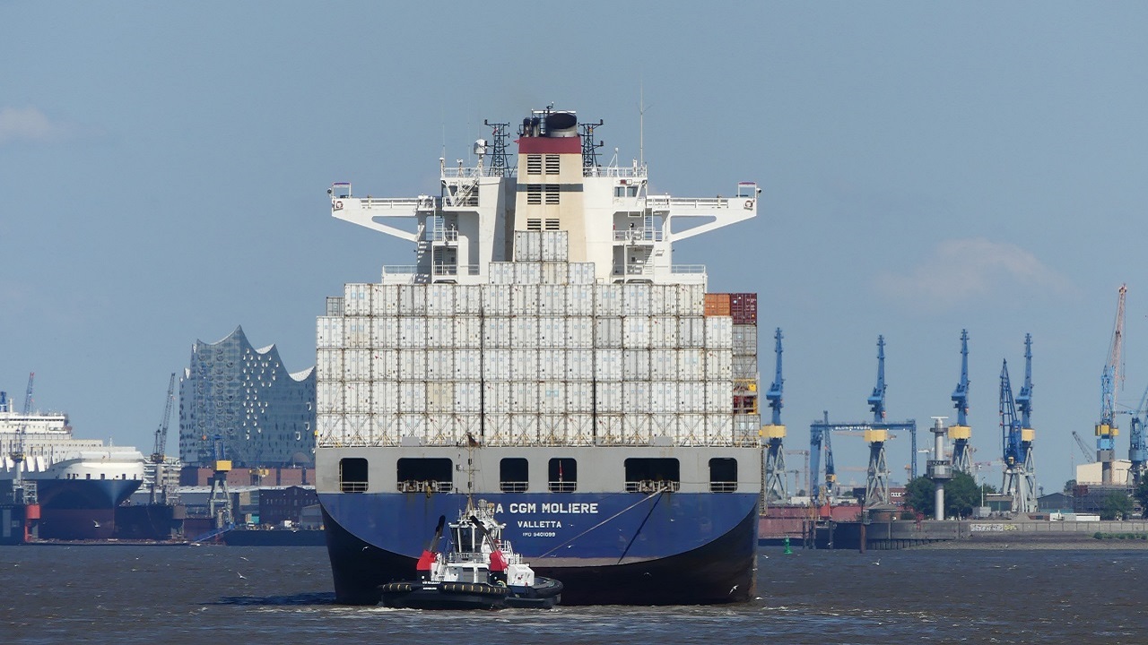 Containerschiff CMA CGM Moliere