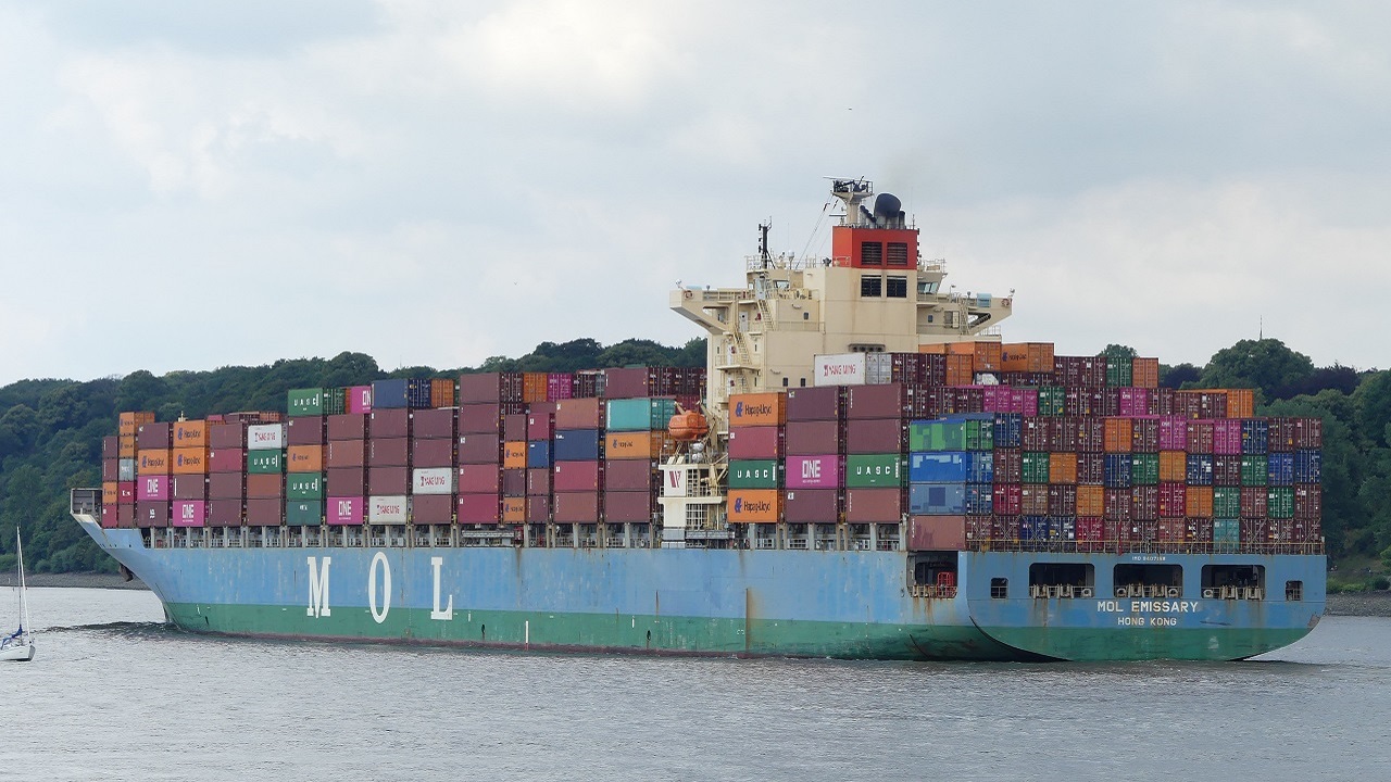 Containerschiff MOL Emissary