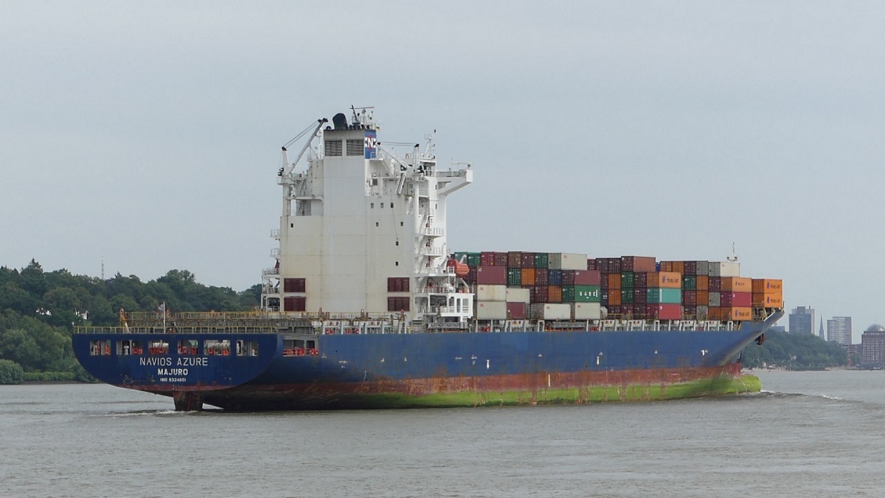 Containerschiff Navios Azure